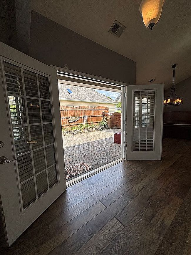Photo of 5052 Kathryn Glen Dr, Acworth, GA