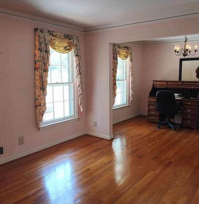 Additional photo 2 of property located at 481 Little John Dr