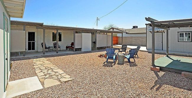 Preview of property located at 423 W Jamestown Rd #49