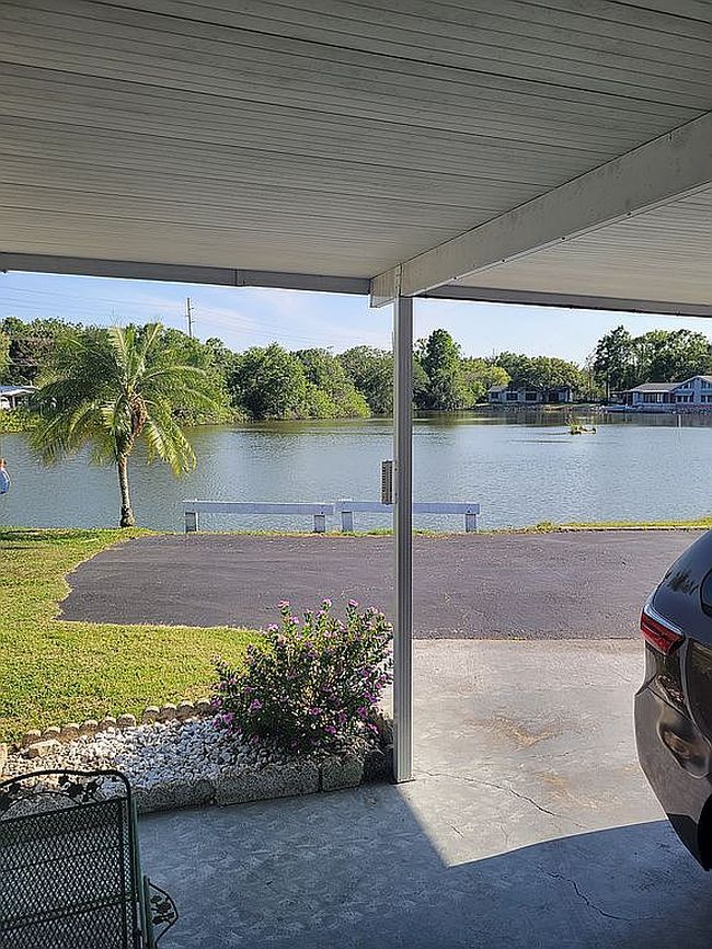 Photo of 65 Kent Dr, Winter Haven, FL