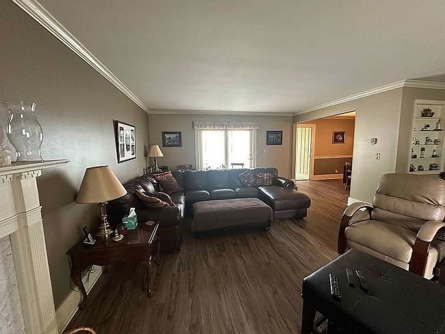 Photo of 409 W Main St, Burgin, KY