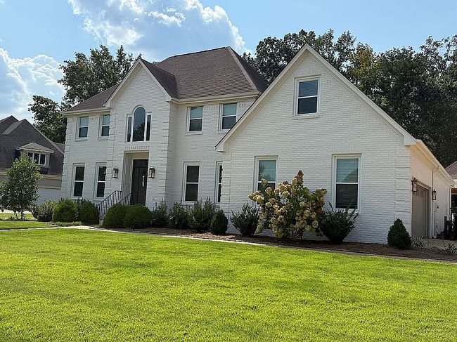 Additional photo 2 of property located at 405 Laurel Oak Dr