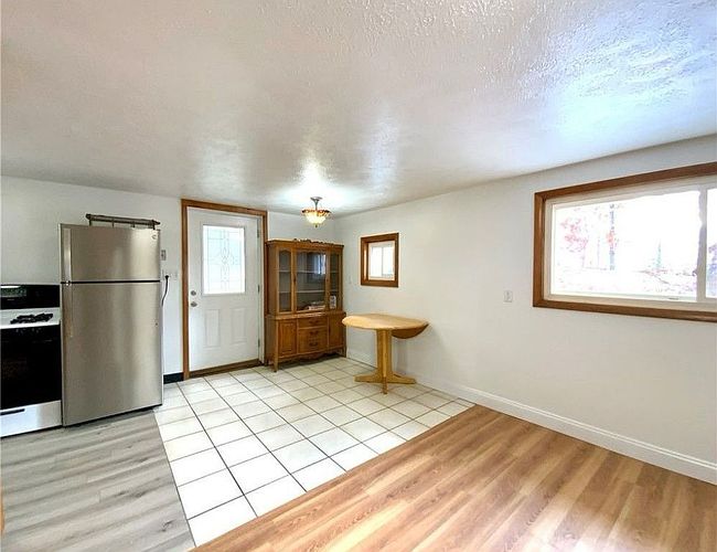 Photo of 330 Bunker Hill Rd, Aliquippa, PA