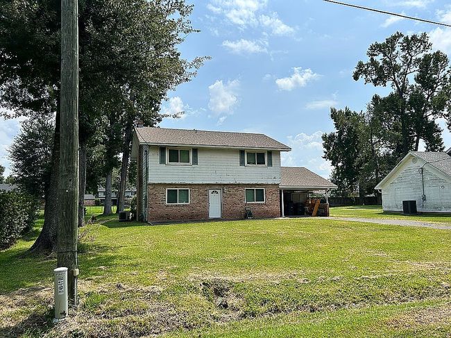 3441 Chrysler Dr, Lake Charles, LA