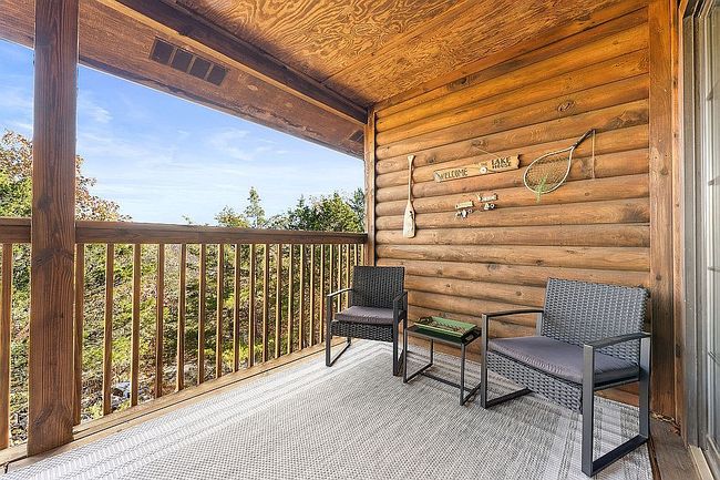 Photo of 45 Leaning Tree Cir #9, Branson, MO
