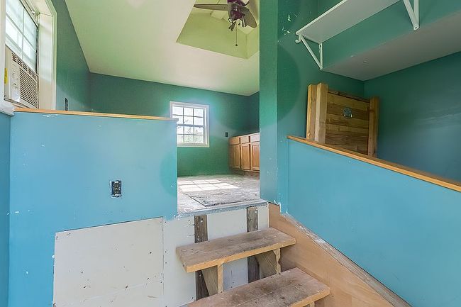 Image of 1309 13th St E