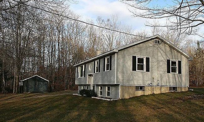 Photo of 32 Hopkins Rd, Washington, ME
