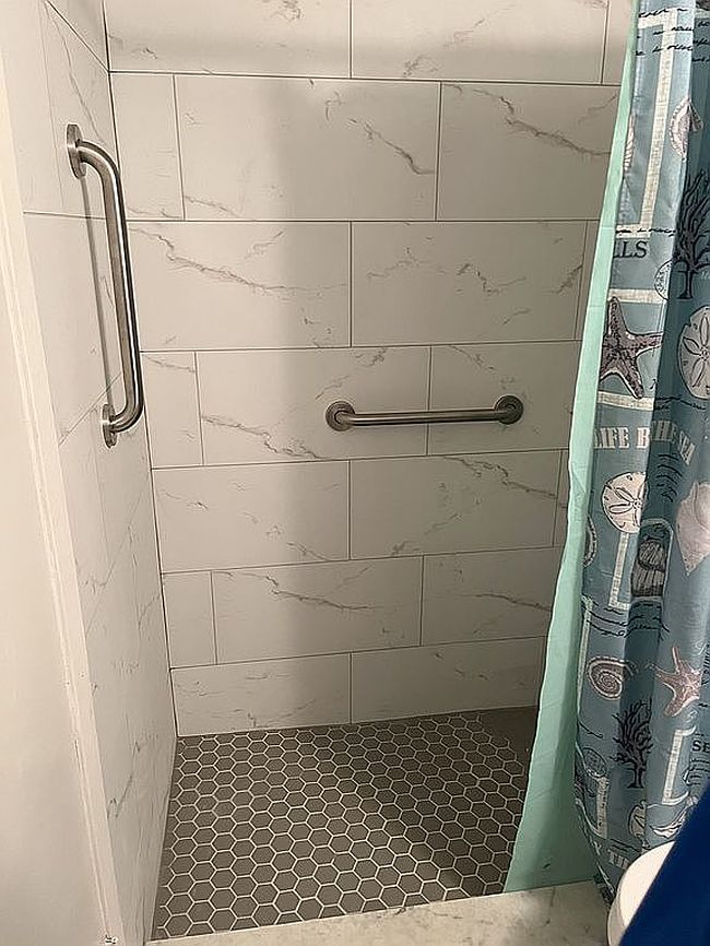 Image of 2178 W 60th St Apt 18112
