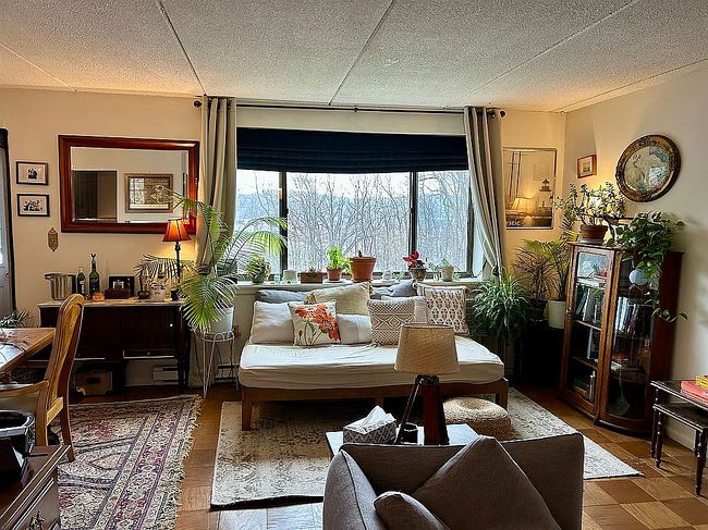 Image of 160 Academy St Apt 3J