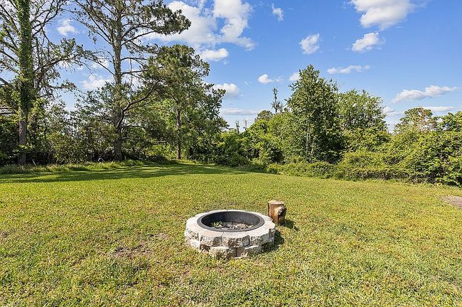 Image of 320 Liberty Tree Rd