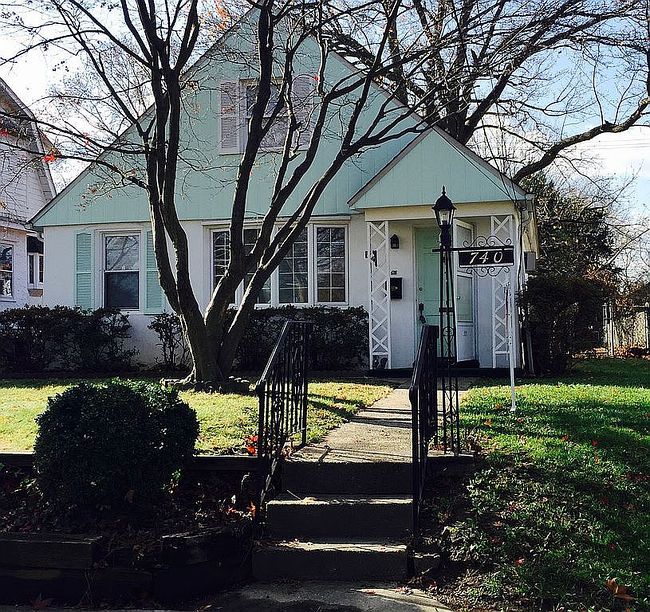 Preview of property located at 740 Sharon Ave