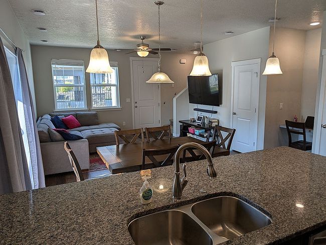 Additional photo 2 of property located at 2329 E Spice Loop #3