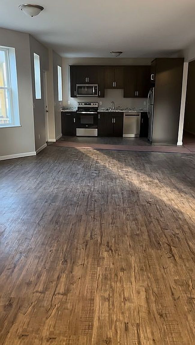Image of 3564 Van Antwerp Pl