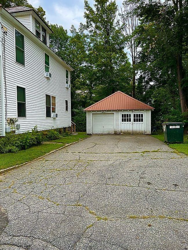 Photo of 60 Frost Pl, Brattleboro, VT