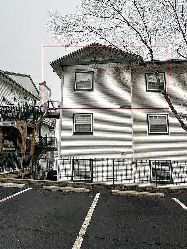Image of 704 E Harbour Towne Dr #704