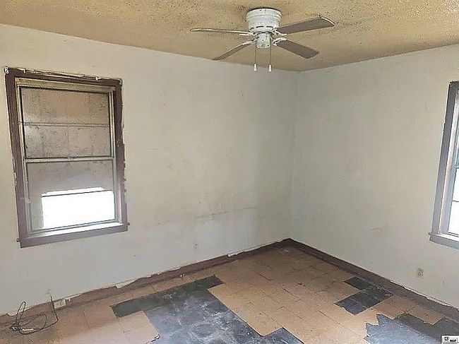 Image of 1505 Perry Ave