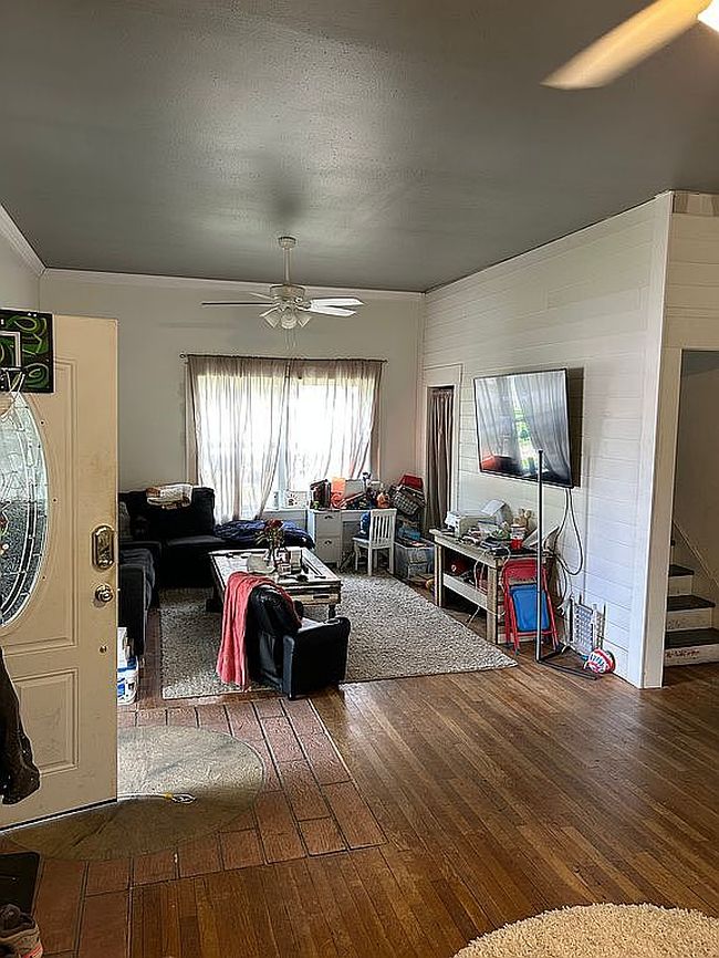 Photo of 1010 Howard St, Carthage, MO