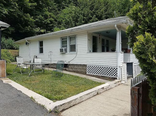 Photo of 11 Dewitt St, Kingston, NY