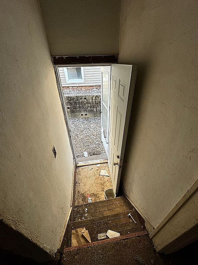 Image of 2701 Viewland St