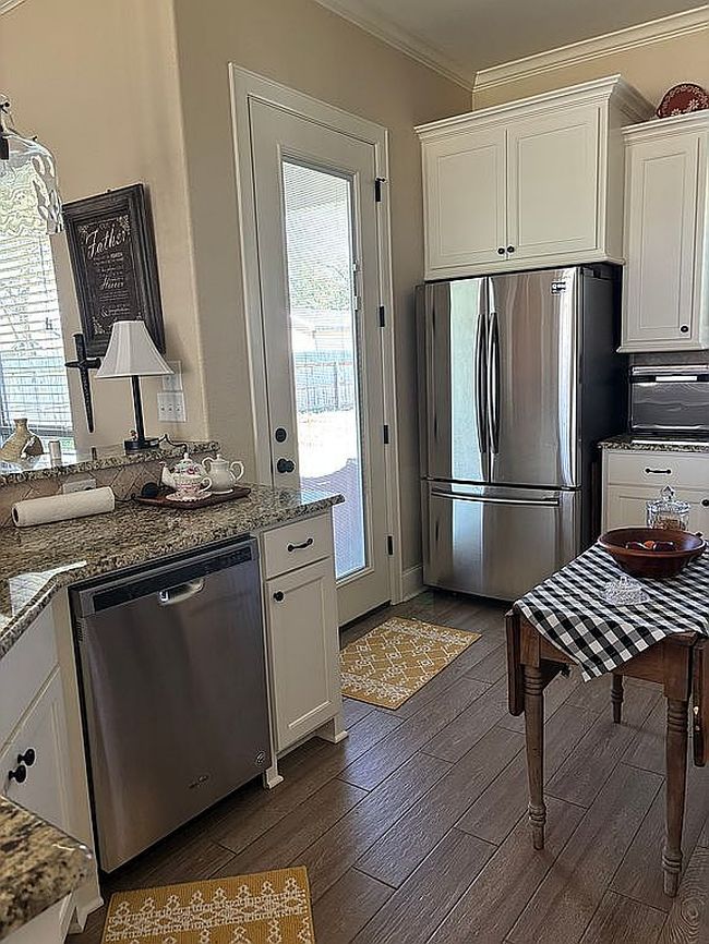 Photo of 223 E Emma St, Bullard, TX