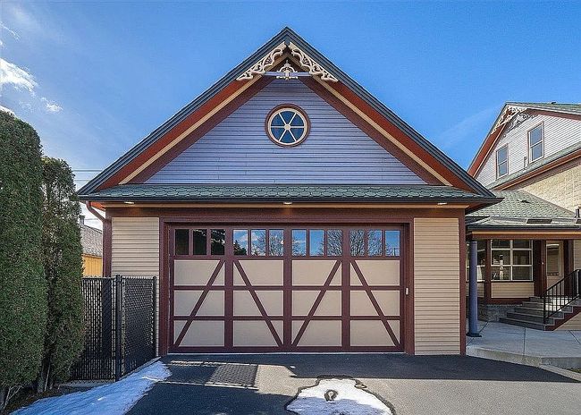 Additional photo 2 of property located at 322 N University Rd