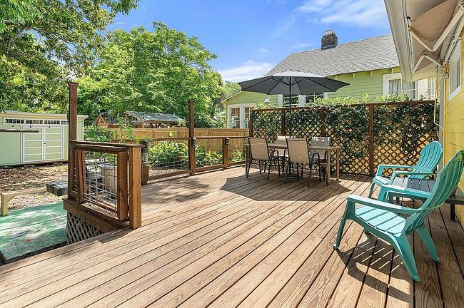 Image of 431 Red Allen Way