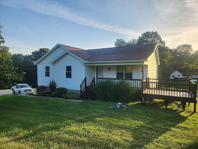 Photo of 35607 Township Road 72, Frazeysburg, OH