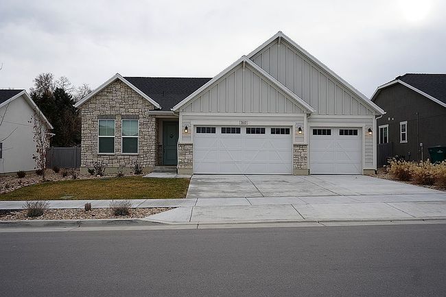 Image of 3643 W Cornstalk Way