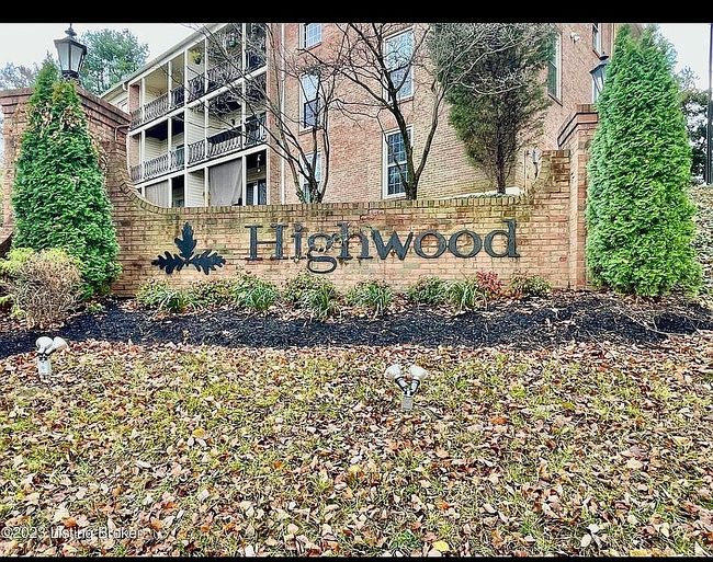 Photo of 103 Highwood Dr