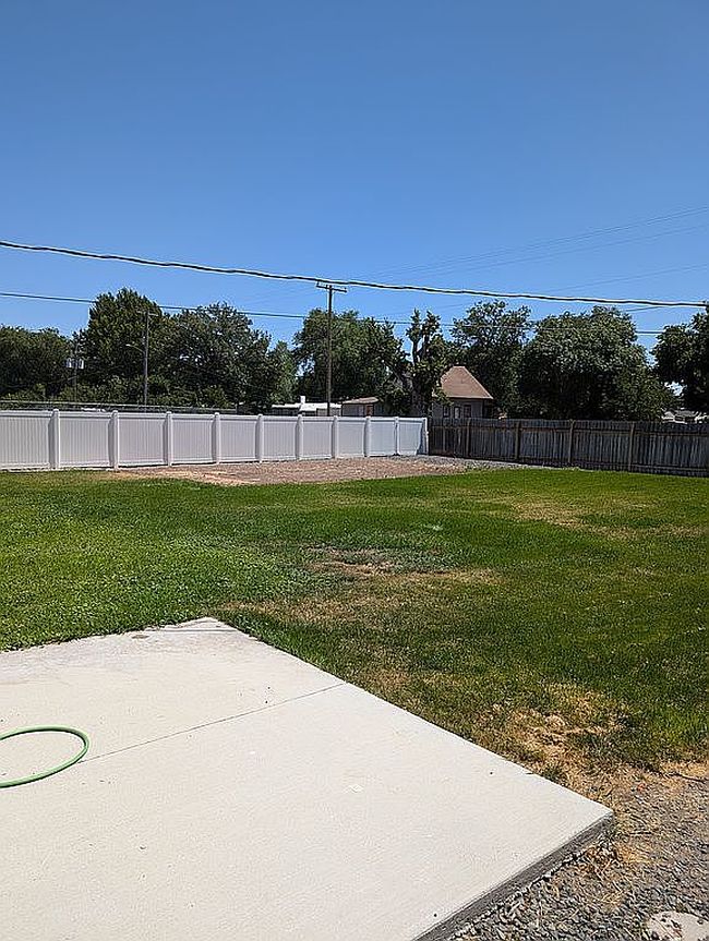 Photo of 501 4th Ave W, Wendell, ID
