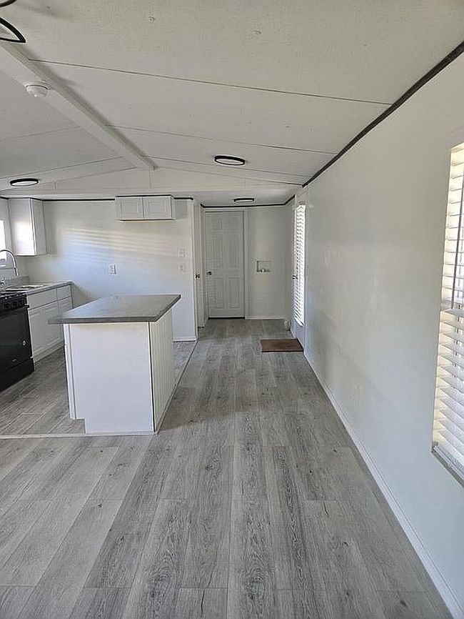 Image of 1612 Ne 25th Ave