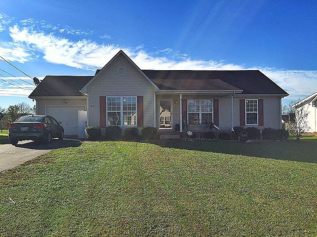 Photo of 1614 London Dr #A, Columbia, TN