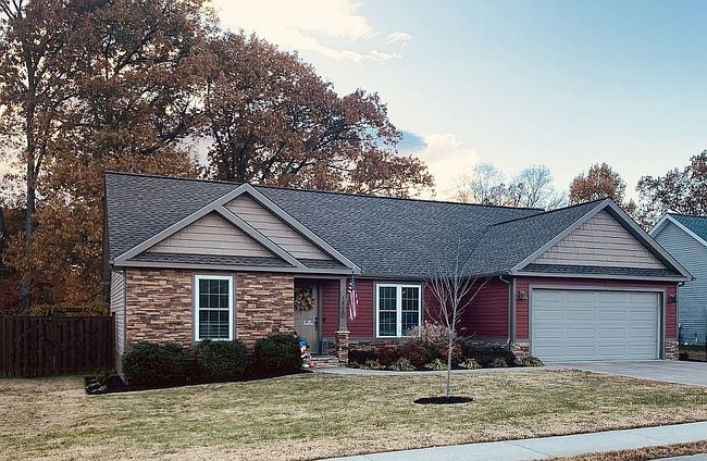 Image of 1806 Doran Rd S