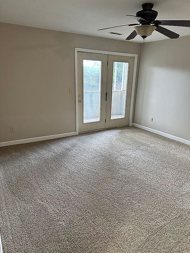 Photo of 10593 Lynn Ln Unit 1, Alexandria, KY