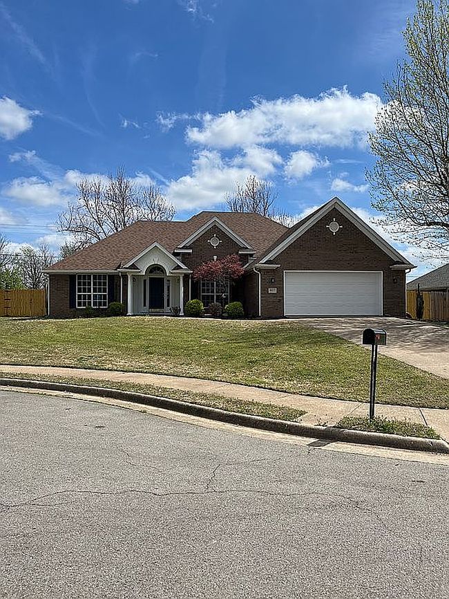 Photo of 4465 Warwick Cv, Springdale, AR