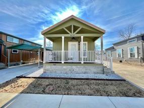 Preview of property located at 812 E Linden St