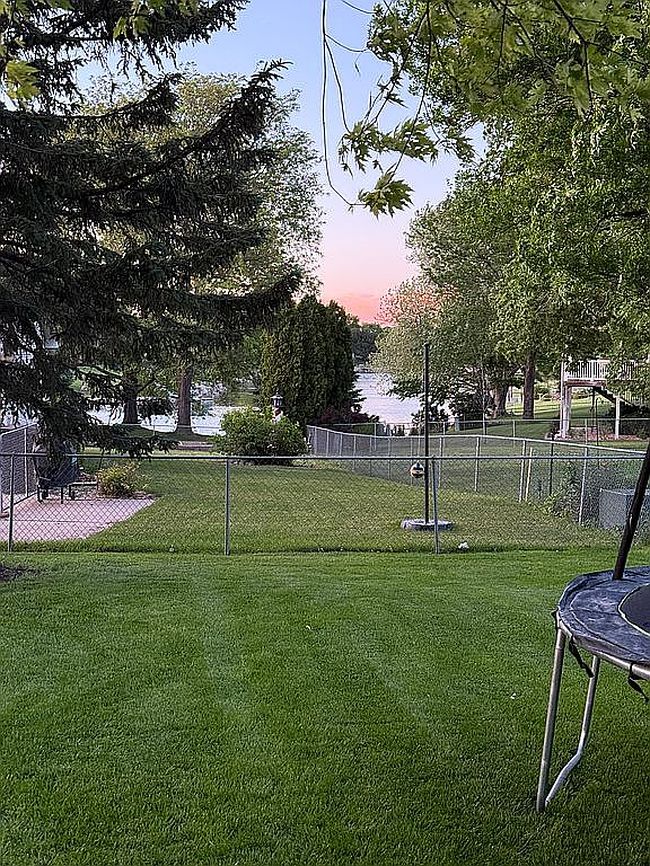 Image of 2 Crestview Pl