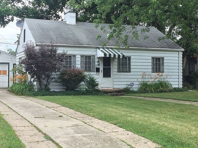 Image of 709 Napoleon St
