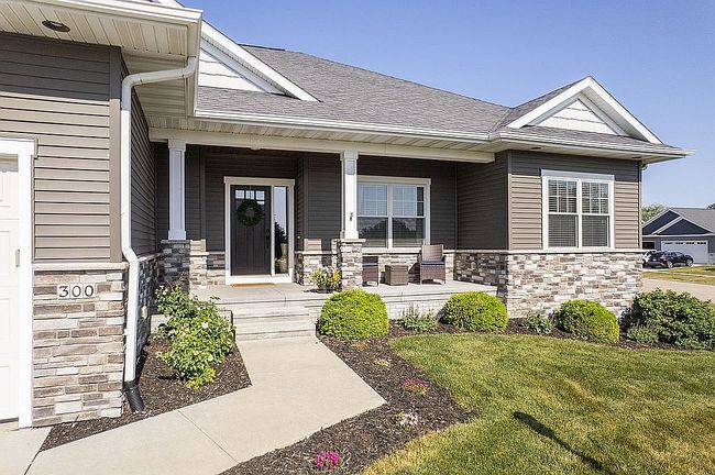 Photo of 300 Whitman Ave, North Liberty, IA