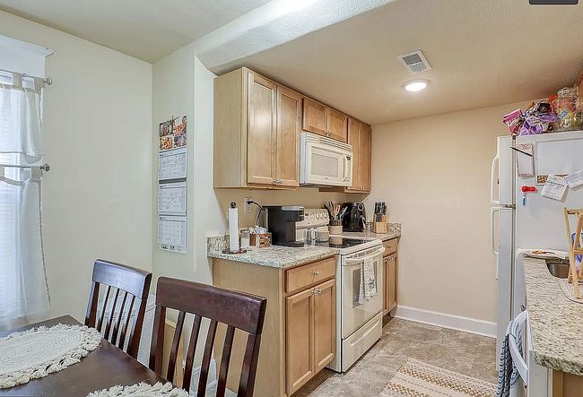 Image of 743 Berryville Ave