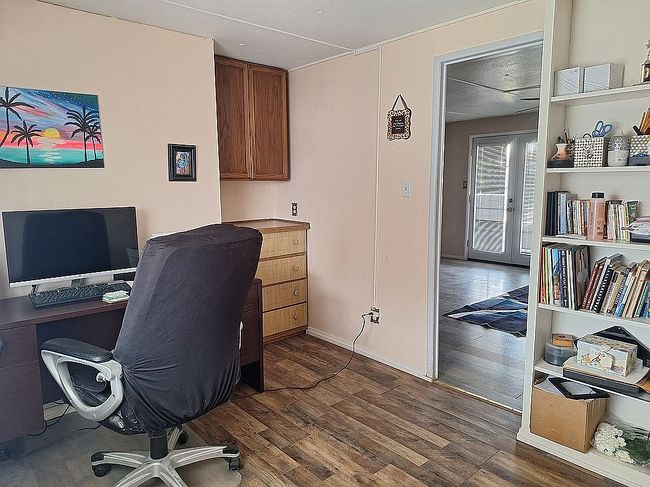 Image of 1505 Carroll Ln