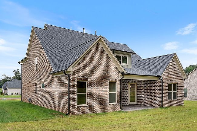 Photo of 2327 Livingston Way, Hernando, MS