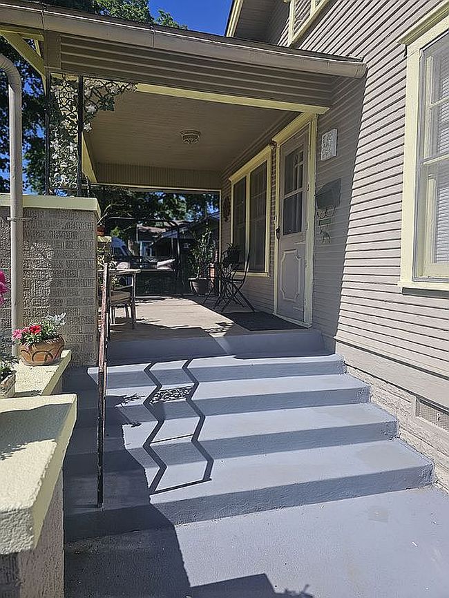 Additional photo 3 of property located at 4113 S 34th Ave W