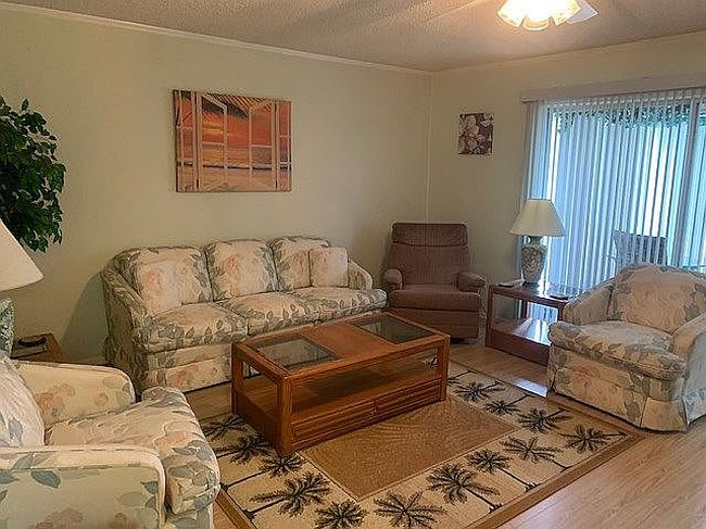Image of 532 Midway Dr #A