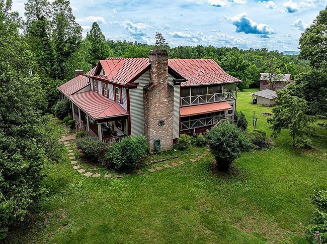 Photo of 9290 Old Green Mountain Rd, Esmont, VA