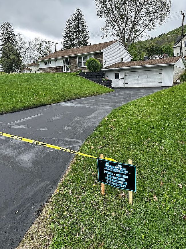 Photo of 402 E Water St, Smethport, PA