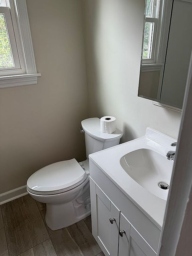 Photo of 631 Forest Dr, Robbins, NC