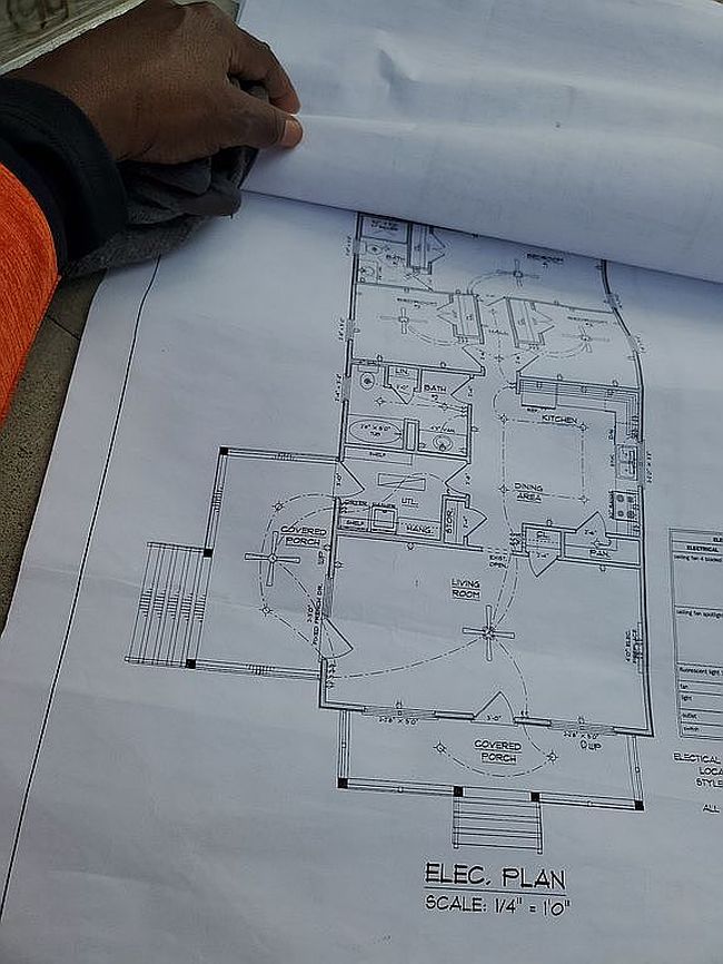 Preview of property located at 412 E Donaldson Ave