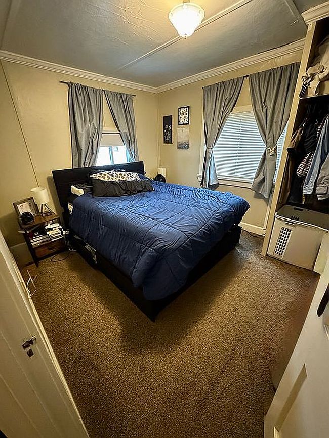 Photo of 988 Wrights Ave, Conneaut, OH
