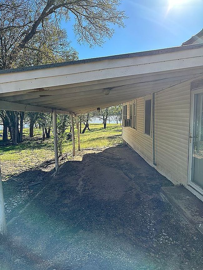 Additional photo 1 of property located at 722 County Road 463